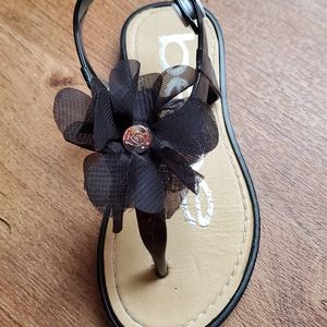 Kids sandals